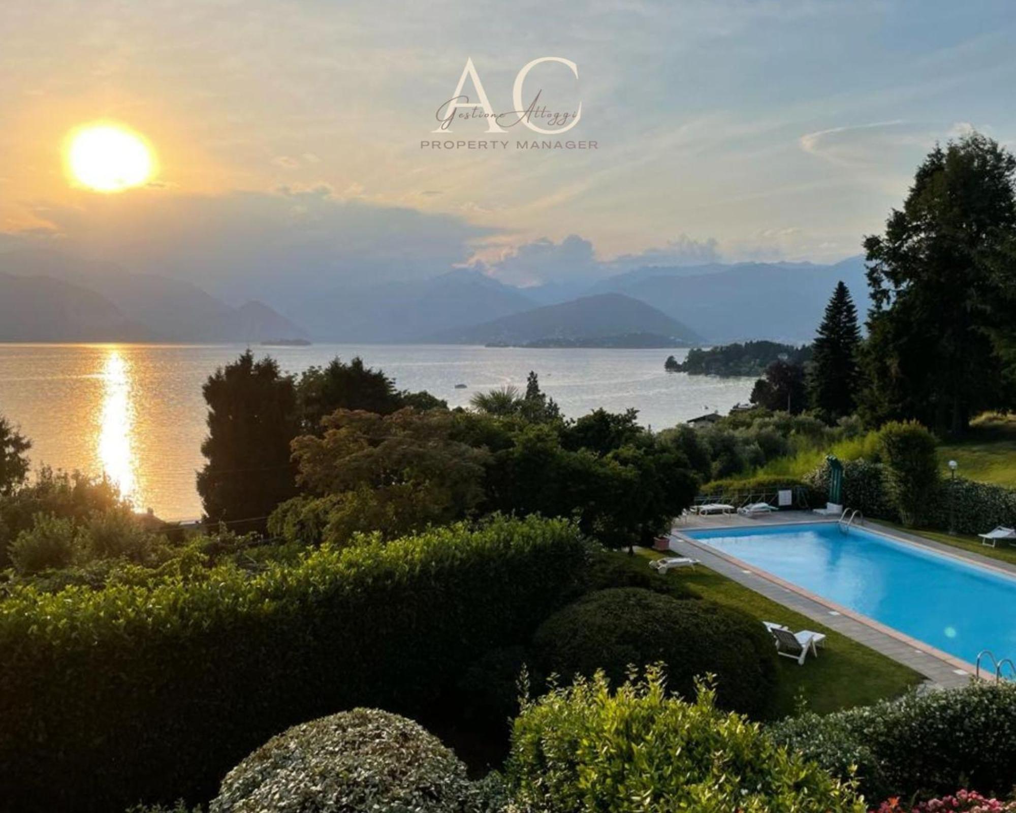 The House On The Lake Reno Di Leggiuno Bagian luar foto